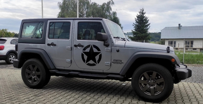 Jeep Wrangler cena 106600 przebieg: 153400, rok produkcji 2013 z Kępno małe 67